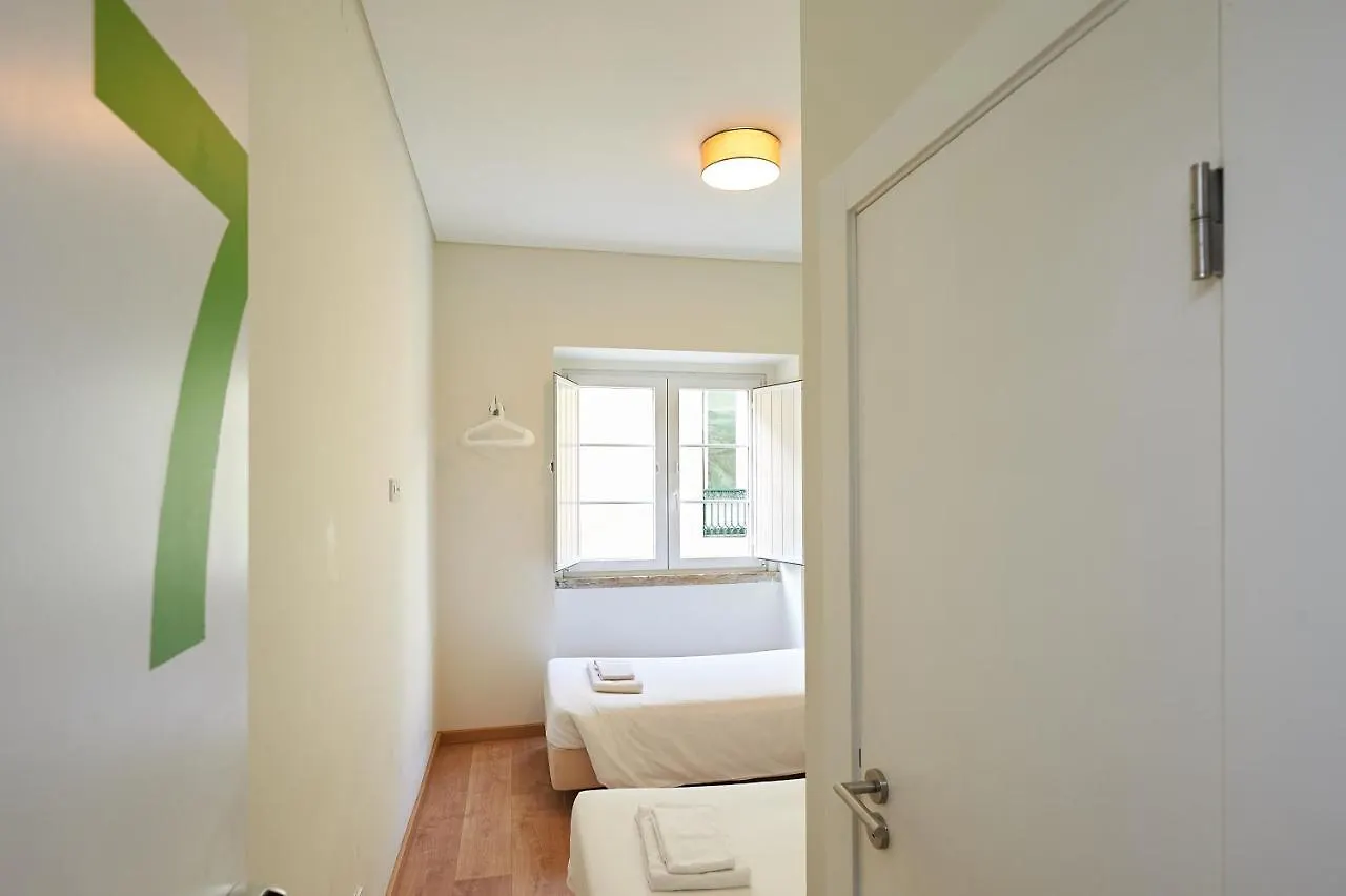 ** Hotel Hello Lisbon Santa Catarina Suites Portugal